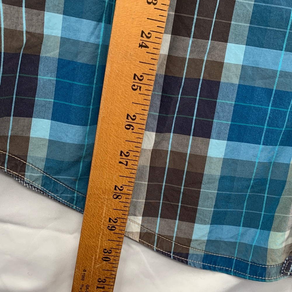 Tommy Bahama Blue and Brown Plaid Shirt XL - Picture 9 of 9